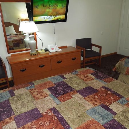 Red Carpet Inn Ronks Zewnętrze zdjęcie