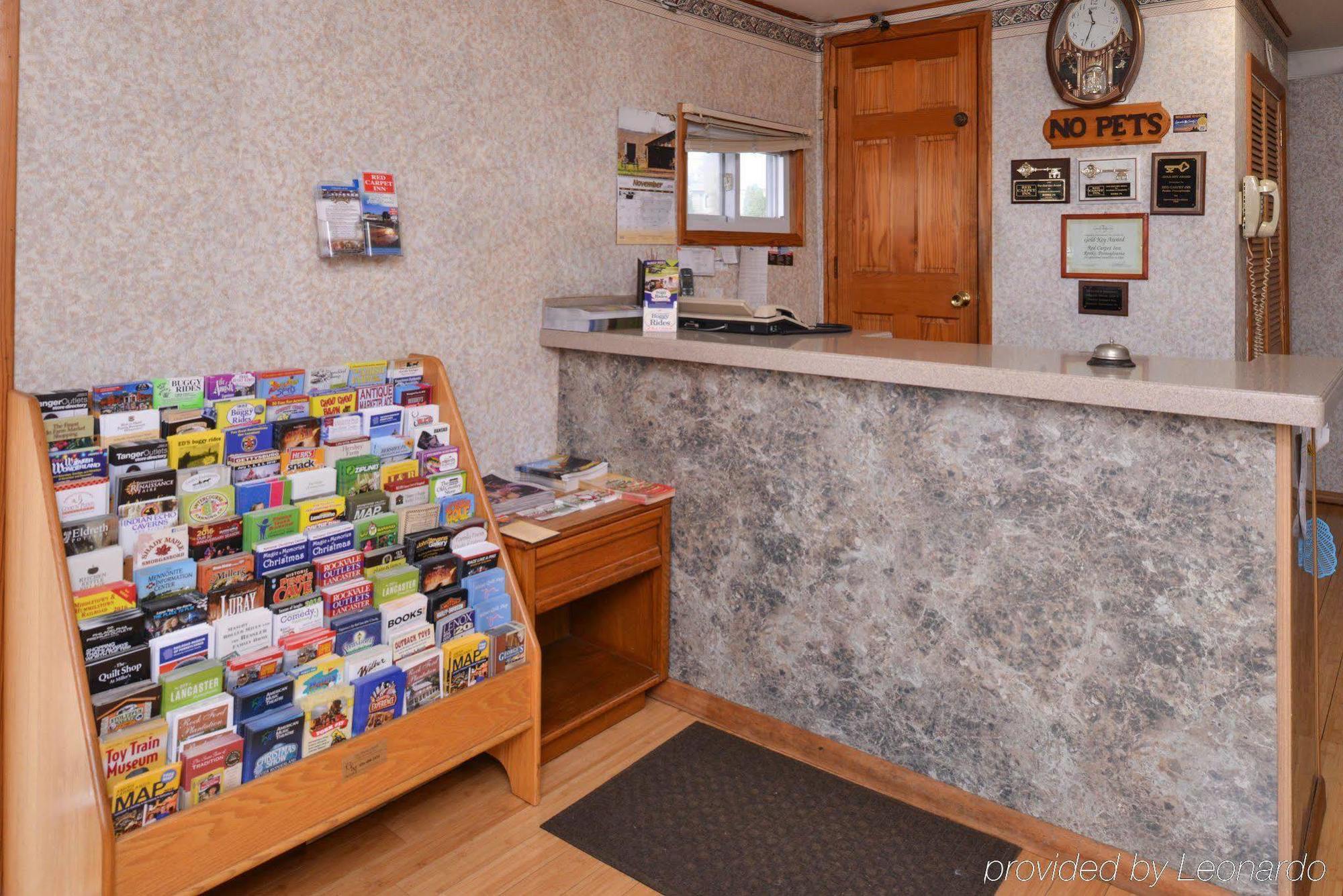 Red Carpet Inn Ronks Zewnętrze zdjęcie